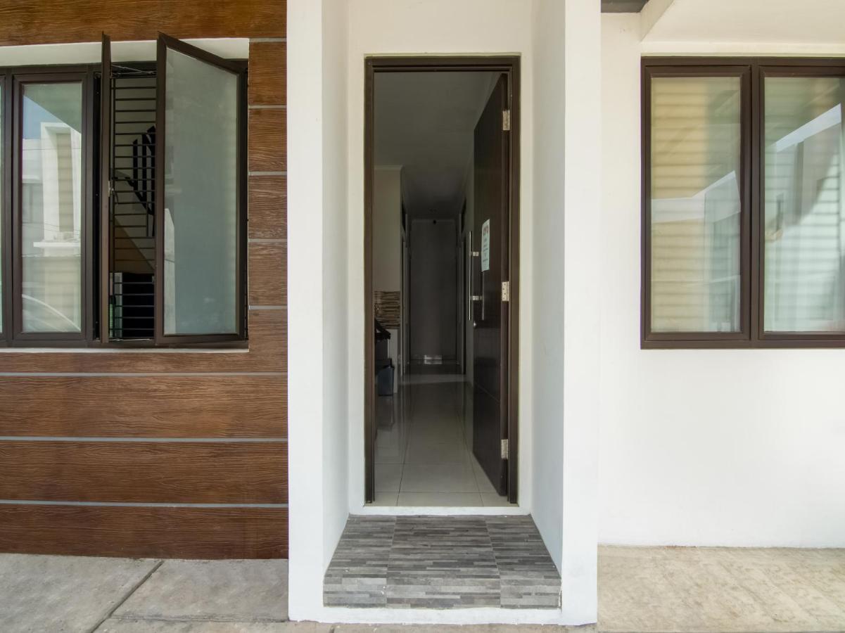 Oyo 3824 Columbus Residence J1 Telukjambe Exterior foto